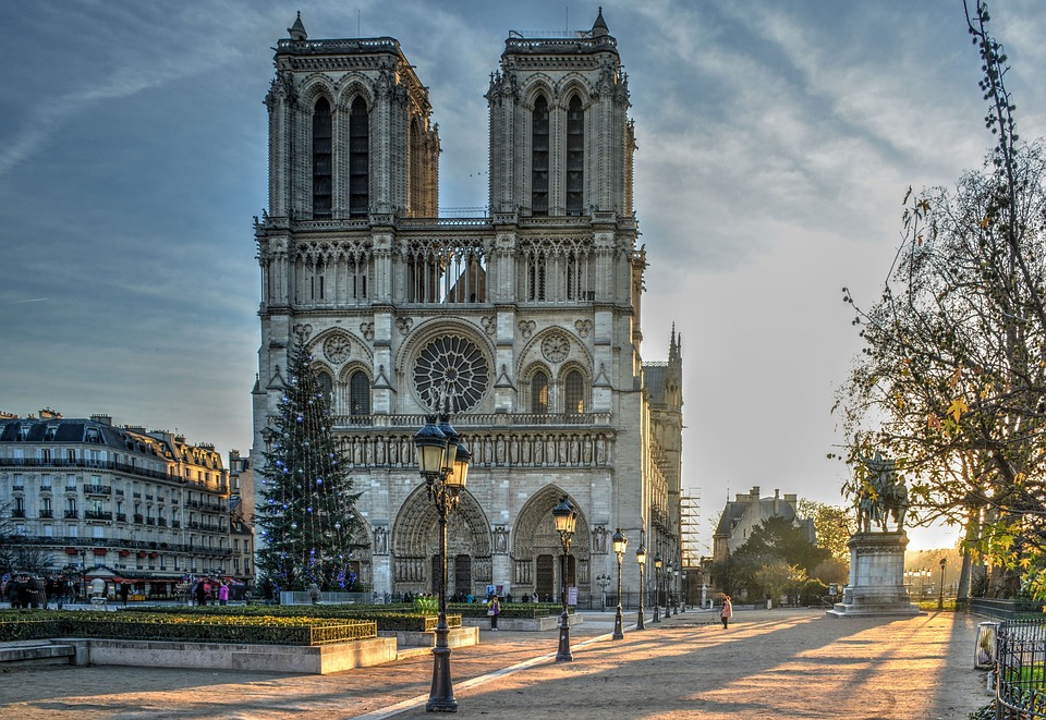 katedra Notre Dame w Paryżu