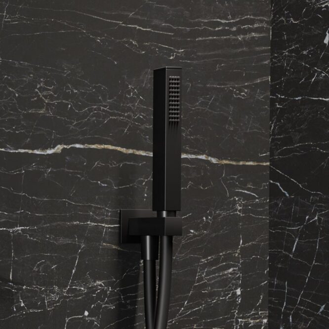 słuchawka prysznicowa a deszczownica