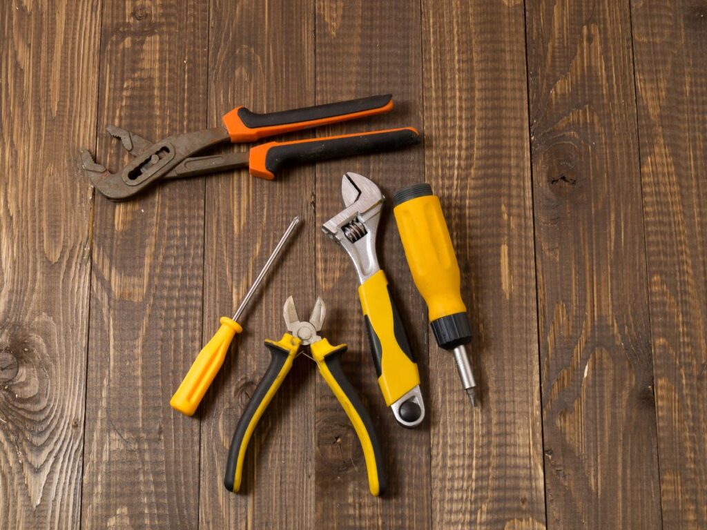 narzędzia stolarskie