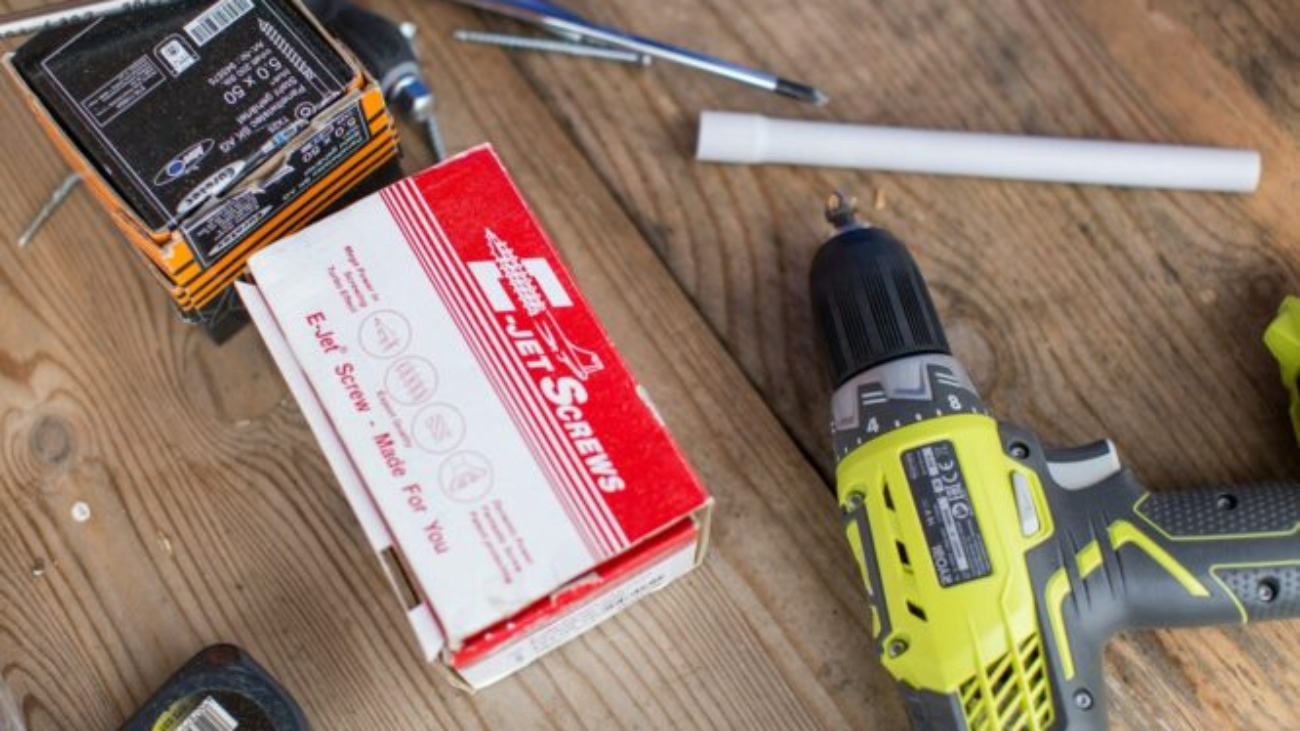 Wkręty do płyt warstwowych